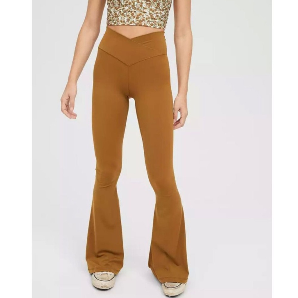 Aerie | Offline Real Me Flare Leg Crossover High Waisted Leggings
